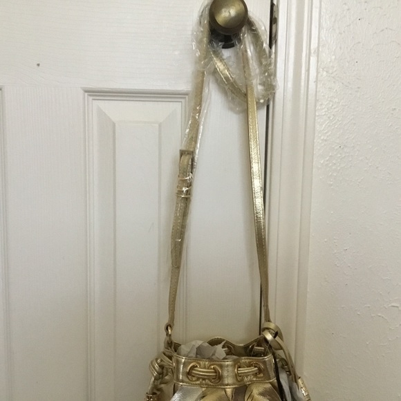 NWT RARE Chi By Carlos FALCHI Genuine Metallic  LEAVES  Bucket/ Crossbody Bag - Picture 4 of 12